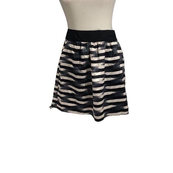 NWT Gap Womens Blue White Striped Zip Up Mini Skirt  Size 8 Minor Flaw - Picture 1 of 6